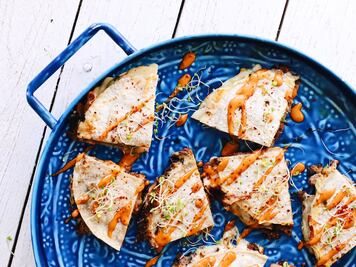 Cuántas calorías tiene una sincronizada con tortilla de maíz 