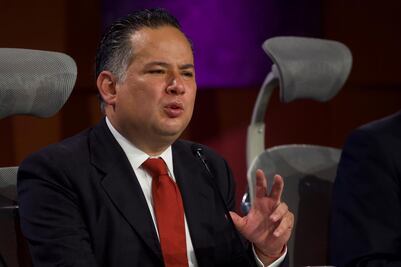 Santiago Nieto y embajador de EU coordinan combate a finanzas ilícitas