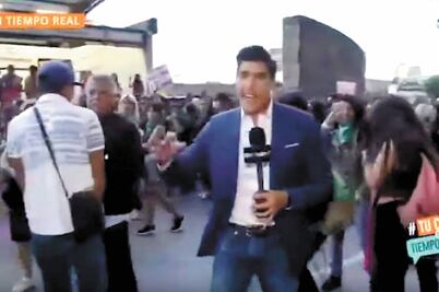 Una gorra, la clave para ubicar a agresor de reportero en marcha