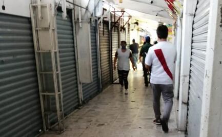 Comerciantes de "El Molinito" cierran locales por temor a que Covid-19 se extienda