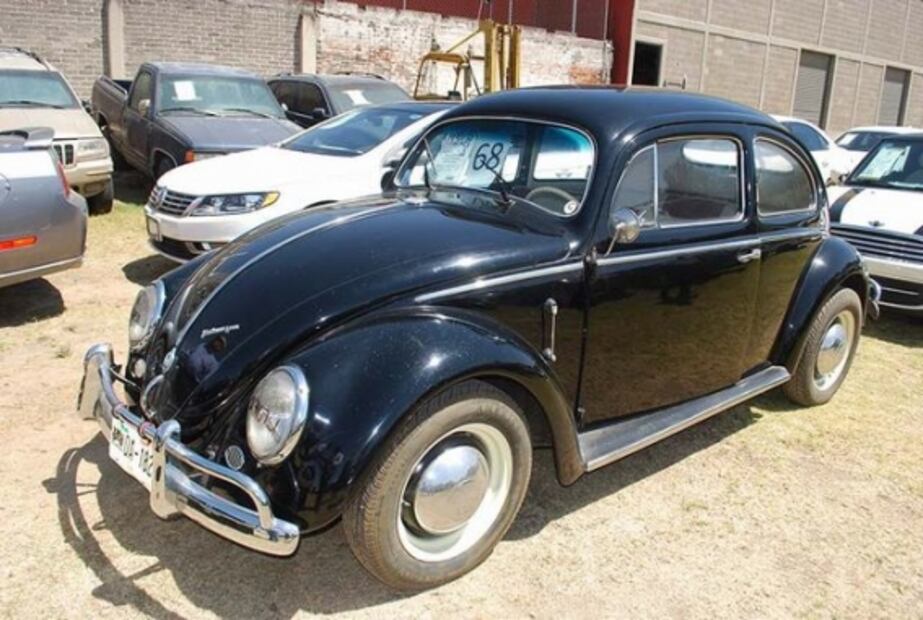 Los autos más caros que subastará AMLO en los Pinos 