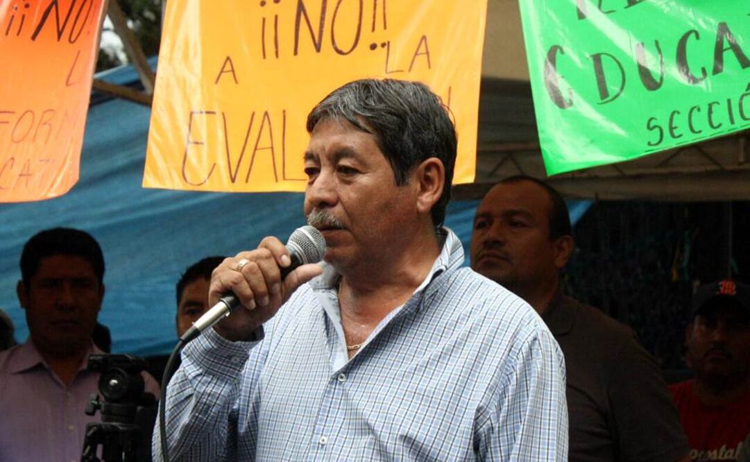 El dirigente de la Sección 22, Rubén Núñez Ginez, al encabezar un mitin en la ciudad de de Oaxaca./Agencia Quadratín