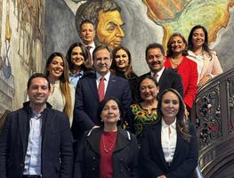 Senadores de Morena celebran reducción de impuesto a remesas; oposición califica como "desastroso" desempeño de la SRE