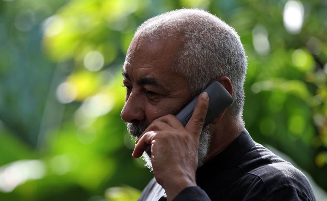 El sello Fondo de Cultura Económica ha publicado de Padura el libro 'Un camino de medio siglo. Alejo Carpentier y la narrativa de lo real maravilloso (2002)'. FOTO: Alejandro Ernesto/EFE