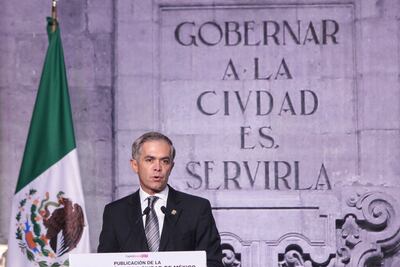 Pide Mancera al gobierno federal apoyo incondicional para migrantes