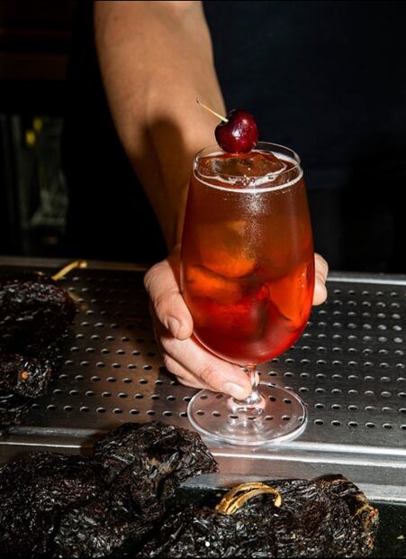 5 lugares con cocteles y vinos ricos para brindar con tus mejores amigos