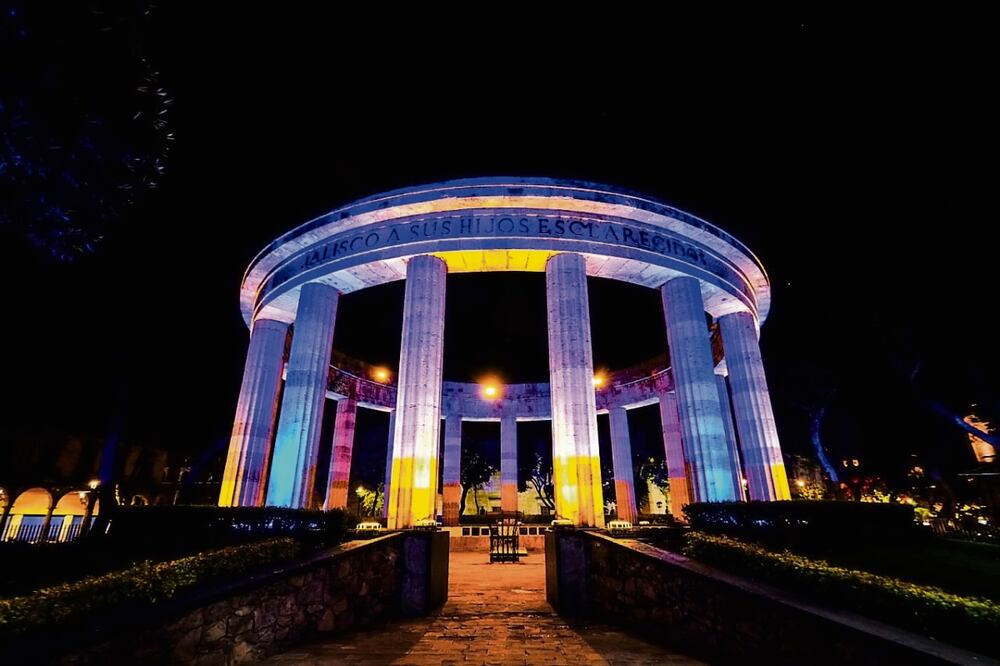 Dos mujeres y un hombre compiten por gobernar Jalisco los siguientes seis años: Laura Haro, por
PRI-PAN-PRD; Claudia Delgadillo, por Morena-PVEM-PT-Futuro-Hagamos; y Pablo Lemus, por MC. Foto: Especial