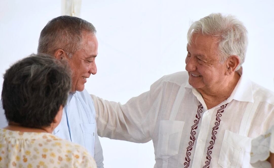 AMLO y Juan Antonio Briceño, primer ministro de Belice. Foto: X @lopezobrador_