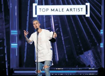 Bieber satura internet y abre nueva fecha en México