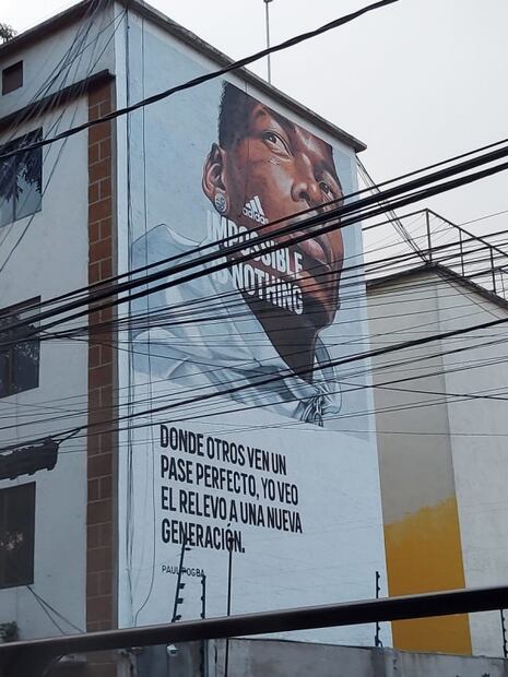 Crean murales de Messi, Pogba, Charlyn Corral y otros atletas en la CDMX