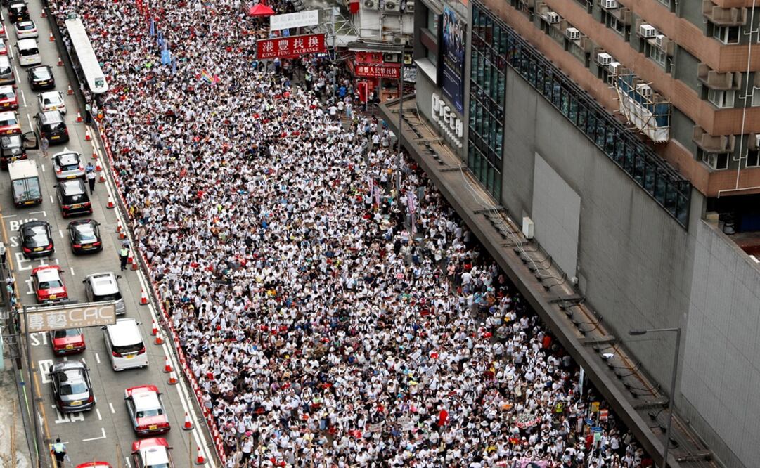 Demonstrators attend a protest to demand authorities scrap a proposed extradition bill with China, in Hong Kong, China - Photo: Tyrone Siu/REUTERS