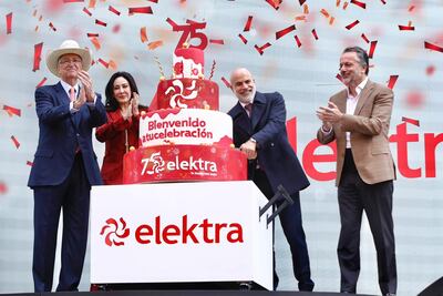 Elektra celebra 75 años de hacer historia junto a las familias mexicanas