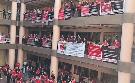 Maestros de la SNTE protestan contra Ley del ISSSTE a nivel nacional
