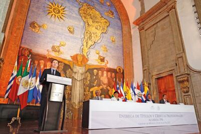 SEP fortalece y actualiza las normales 