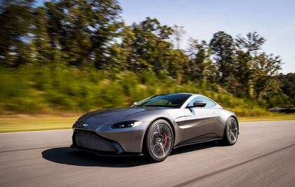Aston Martin redefine el nuevo Vantage 2018
