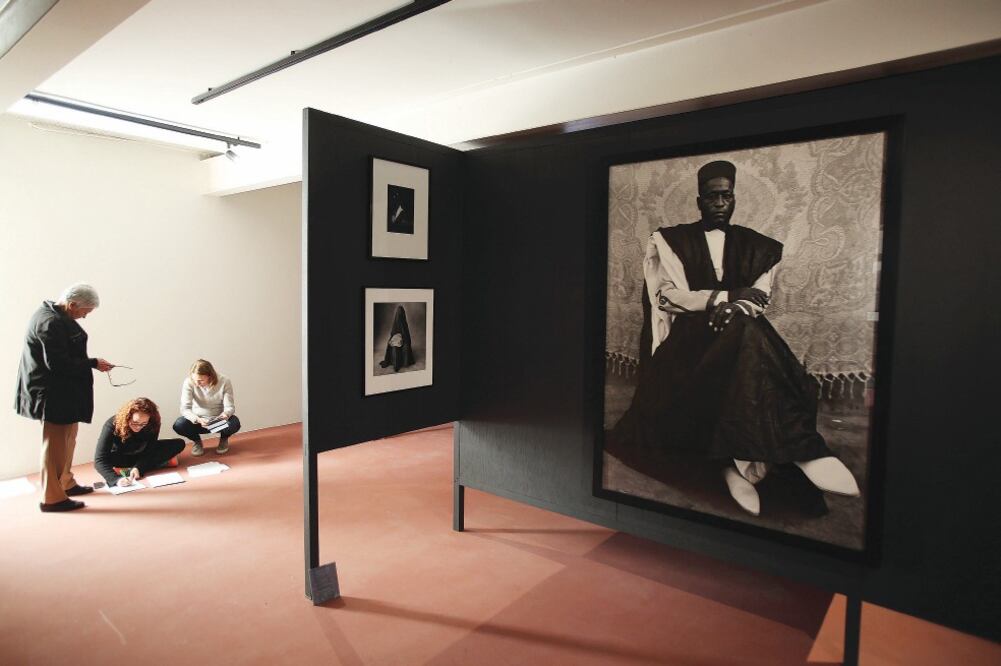 Montaje de la exposición Cámara de Maravillas, con la curaduría de Jens Hoffmann (JUAN CARLOS REYES. EL UNIVERSAL)