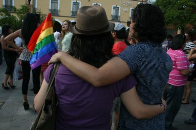 Iniciativa de bodas gay, "grave equívoco": Arquidiócesis