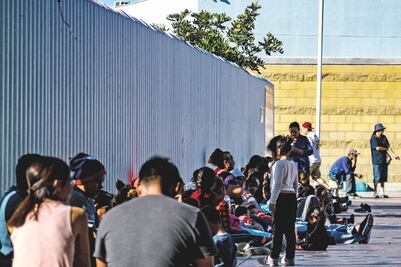 Denuncian suplantación de policías para deportar