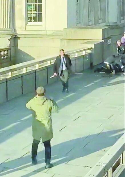 “Luchamos para quitarle el cuchillo”, dicen sobre ataque en Londres