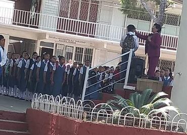 "Fake news", directora de secundaria en NL no rapó a estudiante