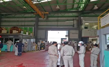 Se declaran en paro trabajadores de refinería de Pemex en Salina Cruz, Oaxaca