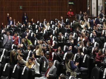 Diputados de Morena y aliados avalan listas de elección judicial; “instalaron el Cártel del Virrey Zaldívar”, acusa oposición