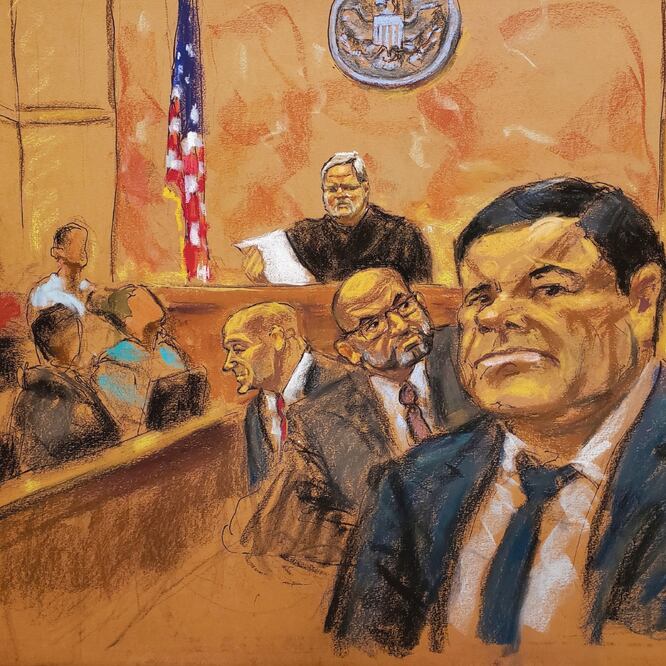 Joaquín El Chapo Guzmán y su equipo legal buscan un nuevo juicio basados en las versiones de que miembros del jurado se informaron en redes sociales de lo que acontecía durante el proceso legal, cosa que estaba prohibida. ARCHIVO EL UNIVERSAL