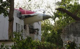 "Cuando me levanté, había cadáveres a mi alrededor": las declaraciones del sobreviviente del avionazo en India