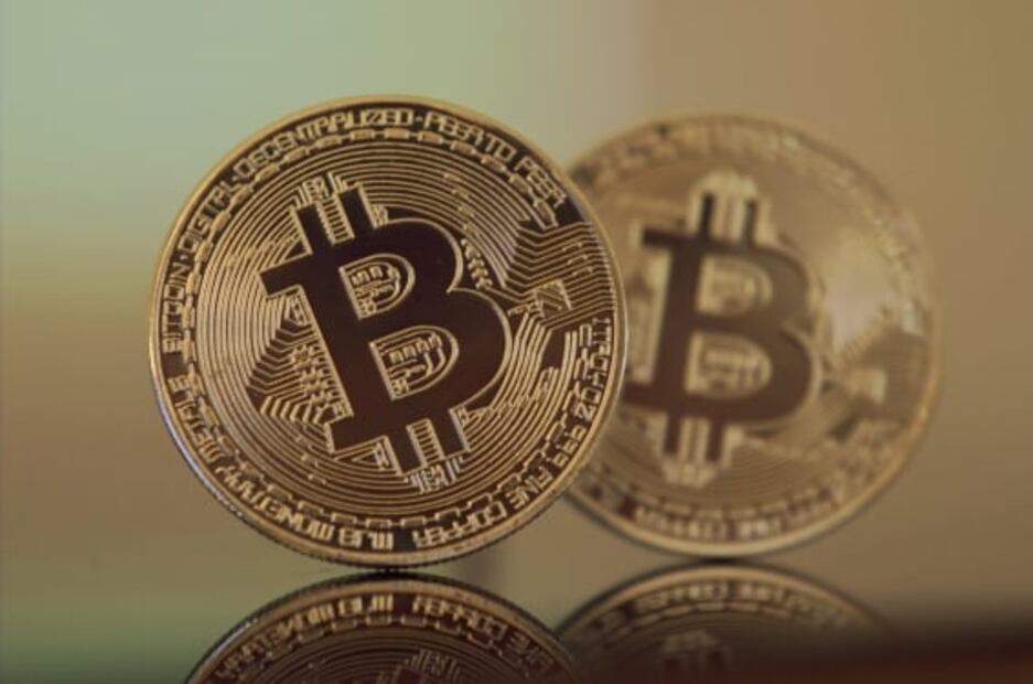Reino Unido prohíbe transacciones con criptomonedas 