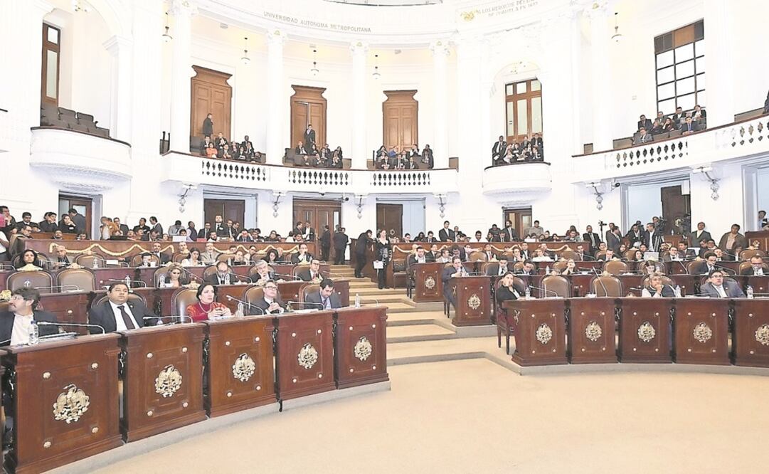 Asamblea pide investigar a funcionarios de Miguel Hidalgo involucrados en compra de lonas. (Foto: Archivo / EL UNIVERSAL)