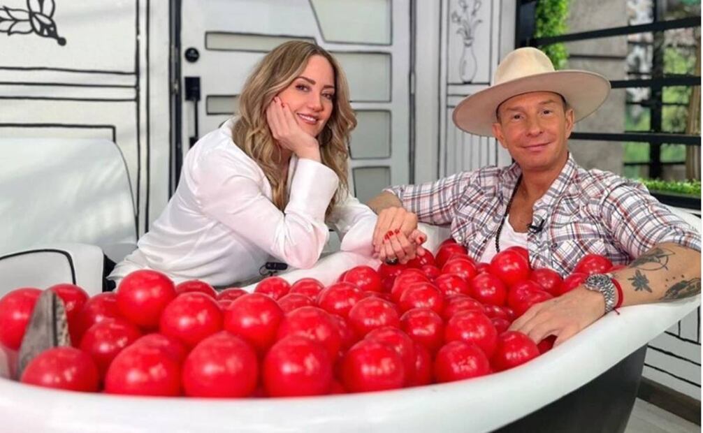 La pareja anunció su separación tras 20 años de matrimonio. Instagram Andrea Legarreta.