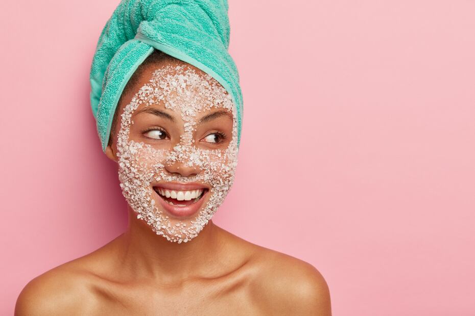 El uso de productos no diseñados para el skincare puede causar irritaciones en la cara. Foto: Freepik