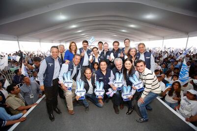 Vázquez Mota cierra campaña en Naucalpan bailando 