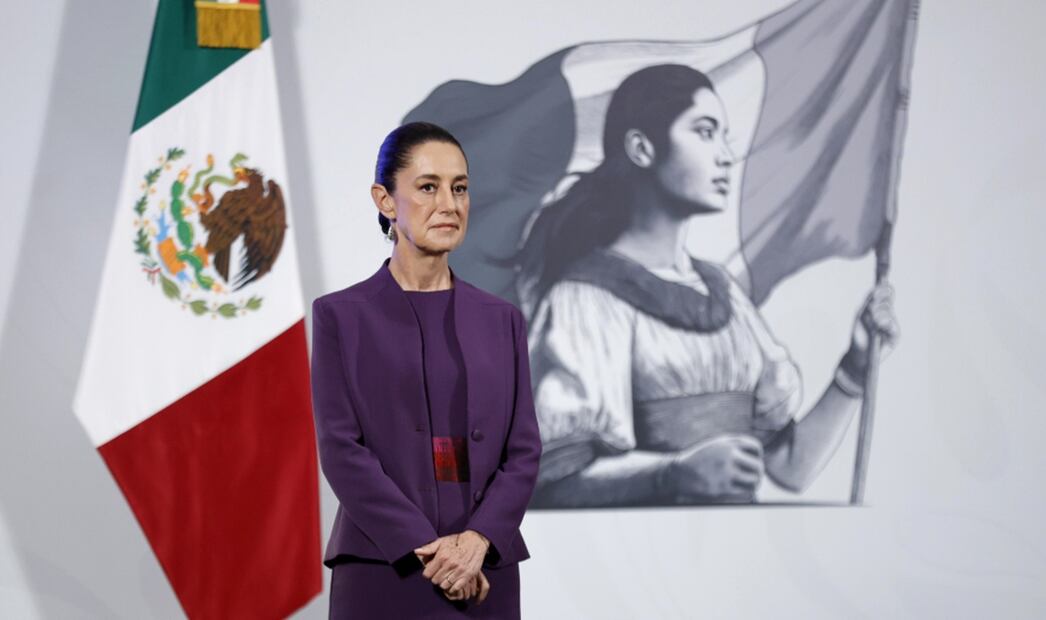 Ante el caso de Ovidio Guzmán, hijo de Joaquín "El Chapo" Guzmán Loera, que se lleva en Estados Unidos, la presidenta Claudia Sheinbaum Pardo, comentó que al ser extraditado por lo menos las autoridades estadounidenses deberían tener comunicación con la Fiscalía General de la República (FGR). Foto: Diego Simón Sánchez/EL UNIVERSAL