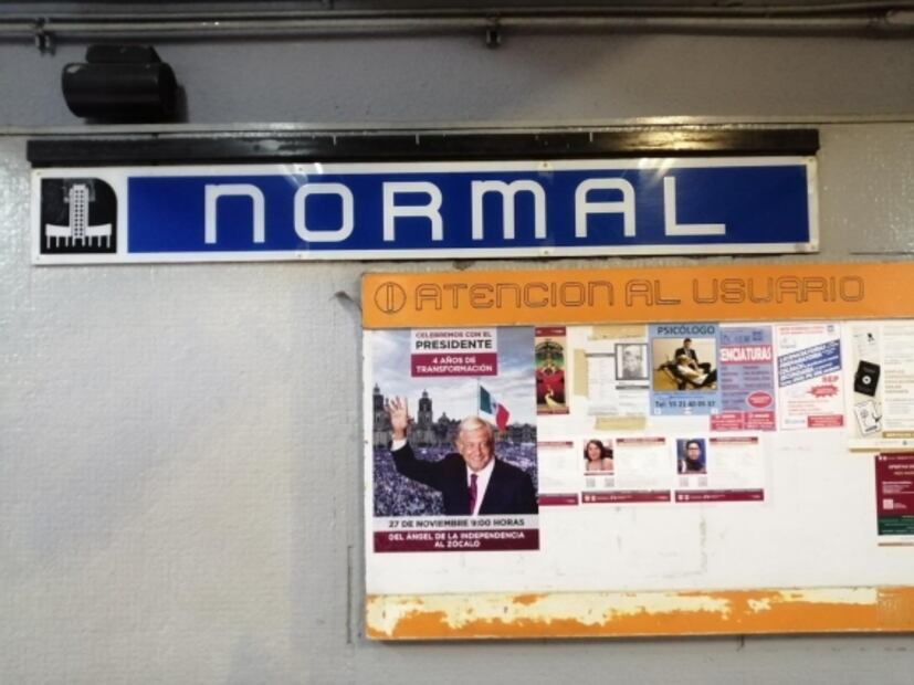 "Celebremos con el presidente 4 años de transformación"; aparece propaganda de la marcha de AMLO en el Metro