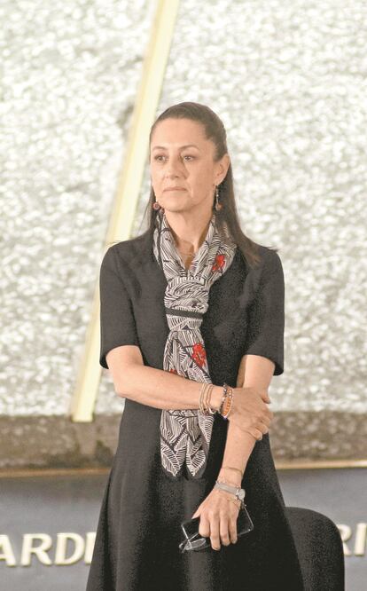 Iniciativa . El pasado 4 de abril, la mandataria capitalina anunció que donará dos meses completos de su sueldo, lo que equivale a 156 mil 728 pesos. Foto: ARCHIVO EL UNIVERSAL