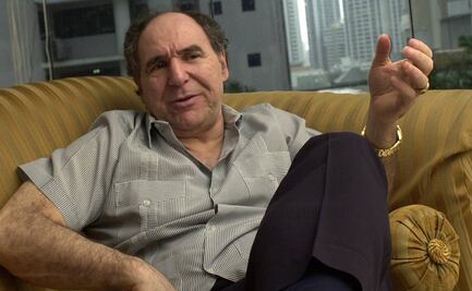 Detienen a expresidente de Ecuador por sospechas de "delincuencia organizada"