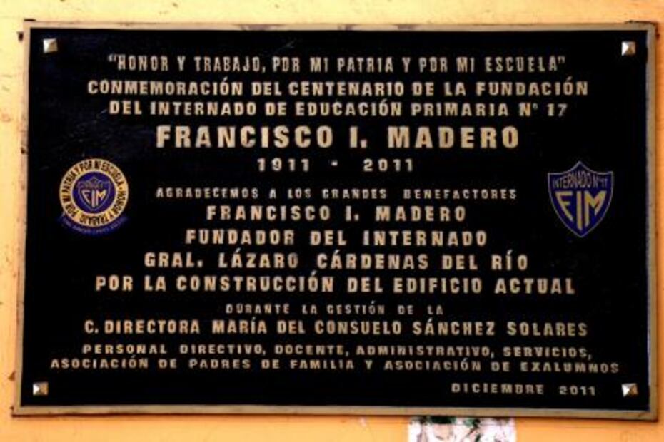 Los huérfanos de la Revolución