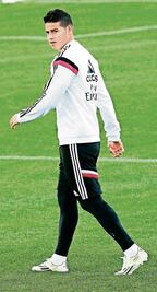 Acusan a James de trasnochador