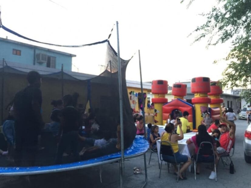 Los dejan plantados en fiesta infantil, convocan en Facebook y después hasta sobraron invitados