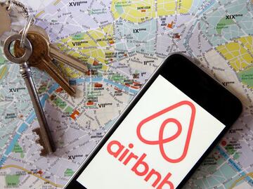 Airbnb reestructurará cúpula directiva en 2024; va por crecimiento de negocios nuevos