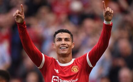 Cristiano Ronaldo marca doblete en su regreso con el Manchester United