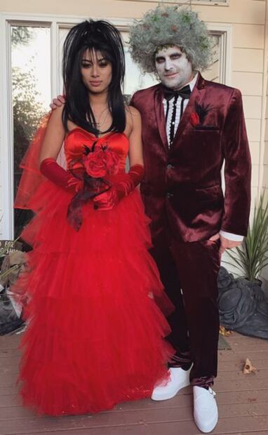 Lydia y Beetlejuice están listos para la boda, ¿ustedes? Foto: Pinterest
