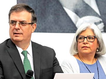 U.S.-Mexico talks drag as clock ticks down to tariffs