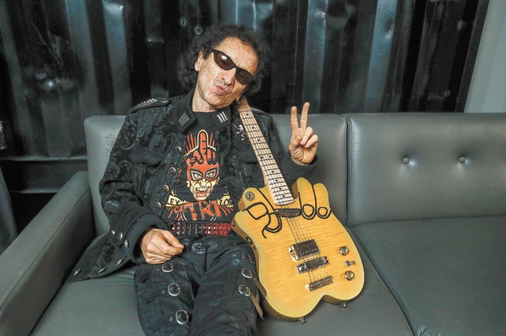 Lora comentó que durante su visita a EU cantará con la temática de la comunidad hispana. Foto/ARCHIVO EL UNIVERSAL