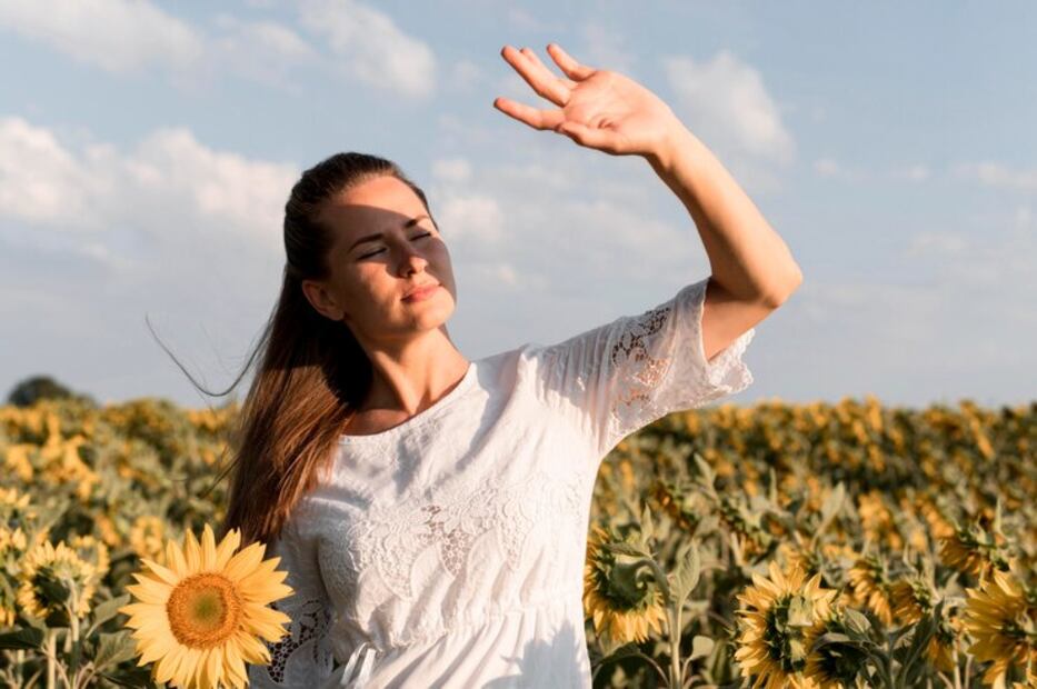 Millones de personas tienen deficiencia de vitamina D. Fuente: Freepik.