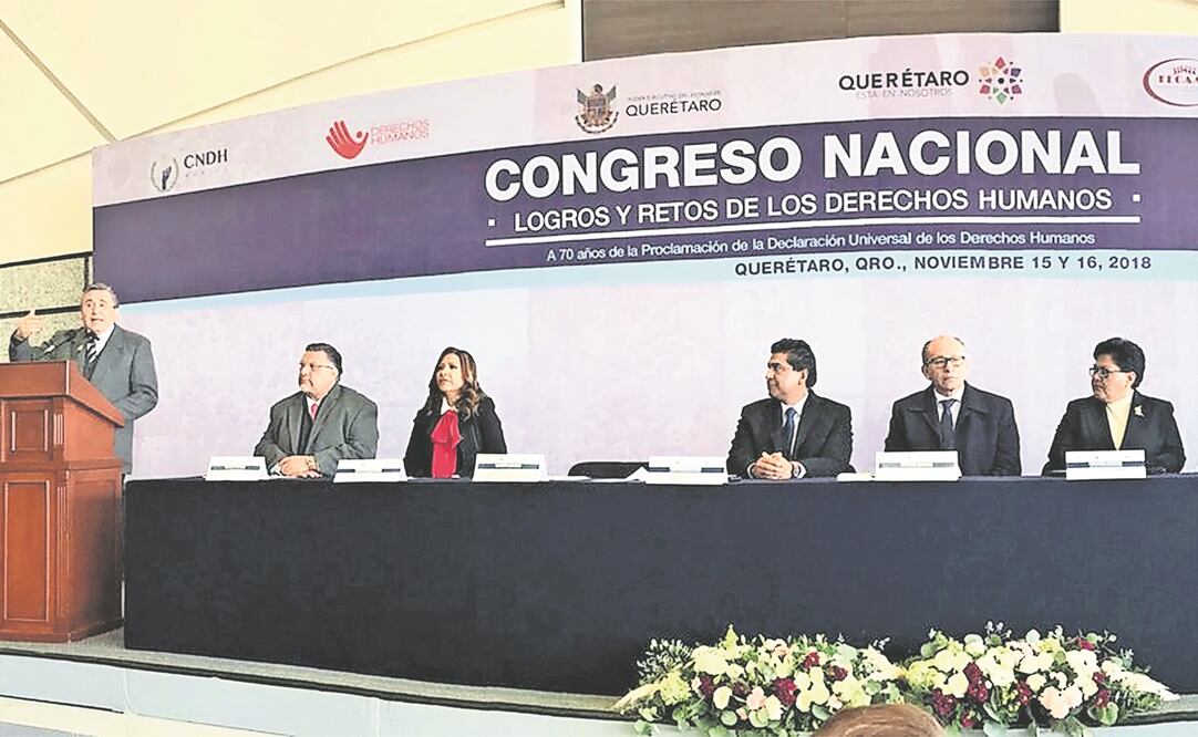 Luis Raúl González (primero de izq. a der.) reconoció la determinación de invalidar la Ley de Seguridad Interior. (TOMADA DE TWITTER)