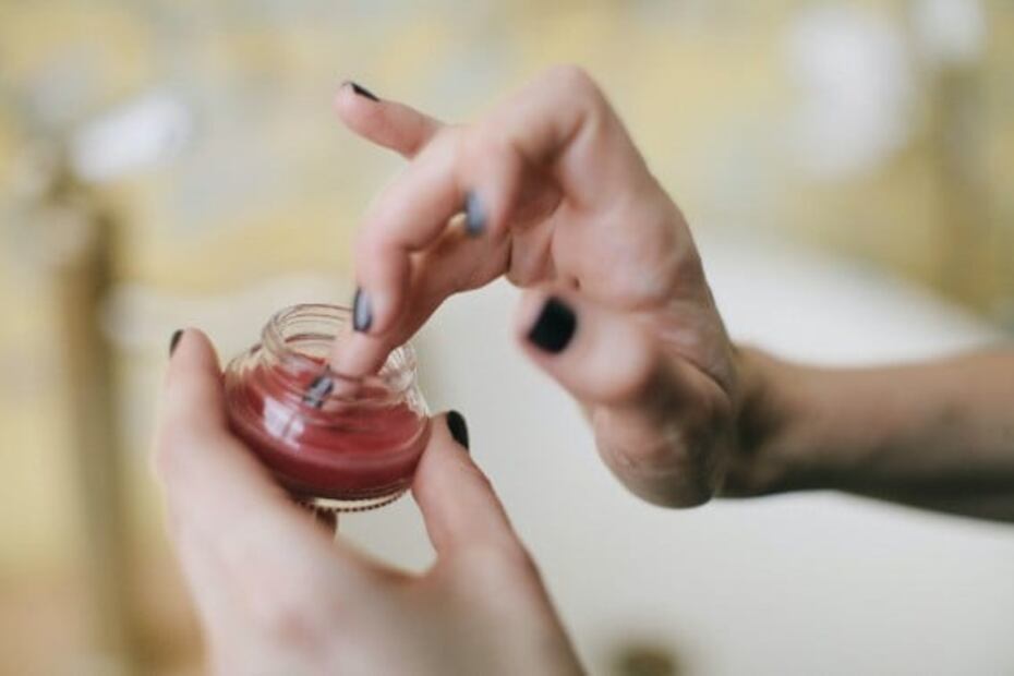 Cómo cuidar tus labios para evitar que se resequen en invierno