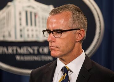 Casa Blanca descarta participación en dimisión de subdirector del FBI