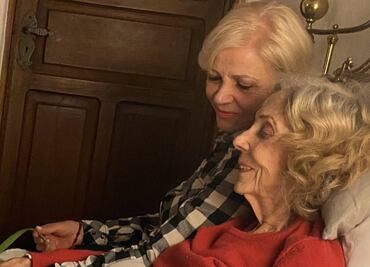 Juntas Alejandra Cuevas y Laura Morán, tras absolución de la Corte en el caso Gertz Manero